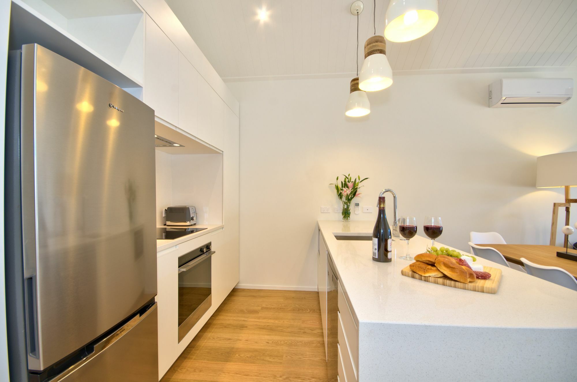 Cherry Blossom Holiday Apartment Queenstown Eksteriør billede